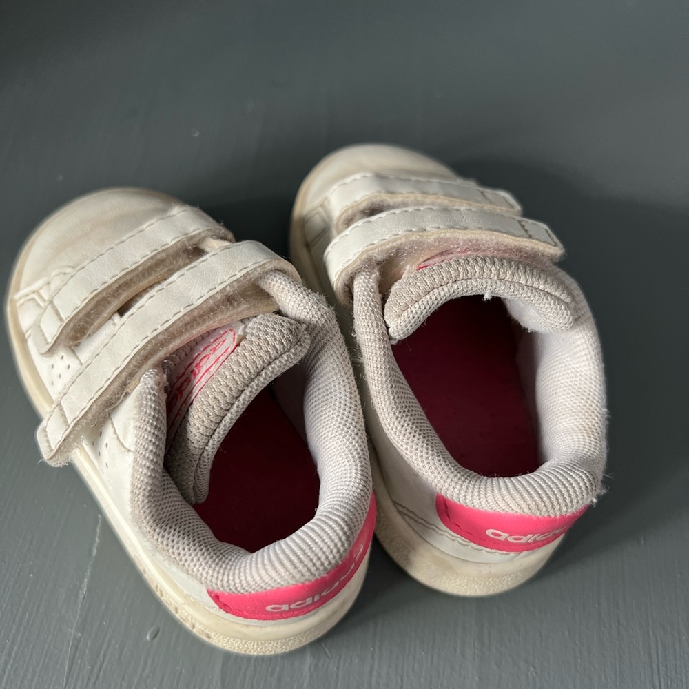 Adidas Stan Smith Toddler Girl PINK size 4